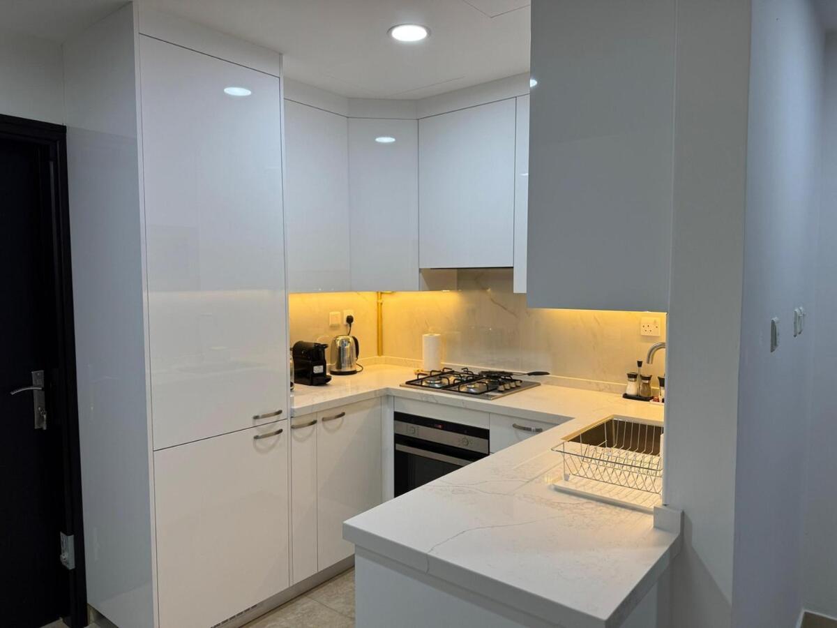 Preatoni - Jlt By Golden Casa *