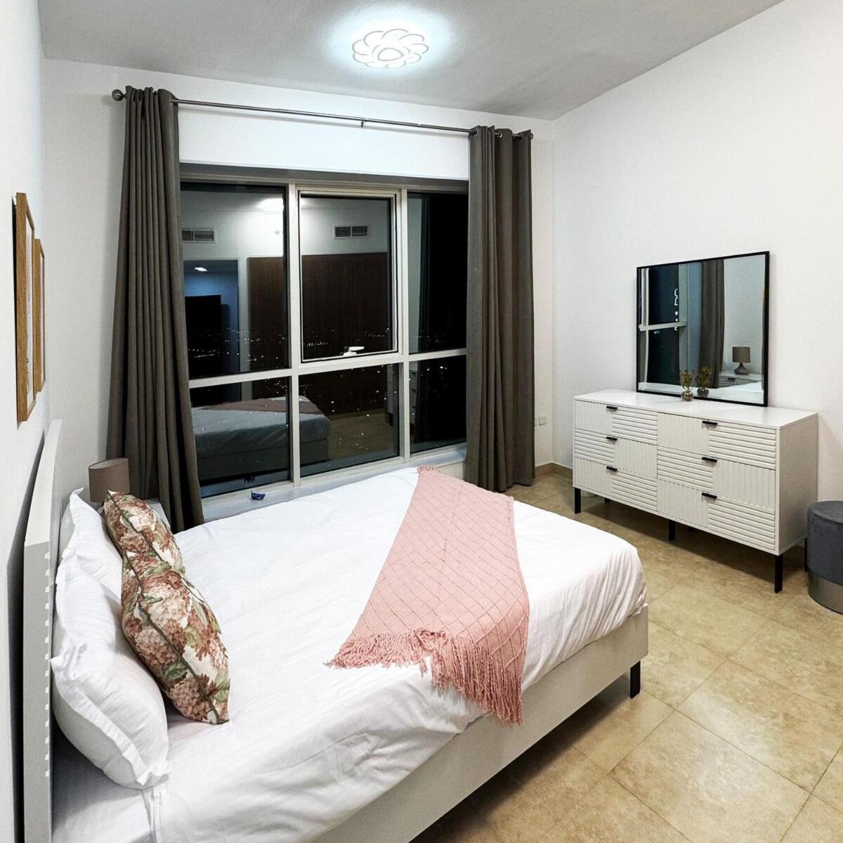 Preatoni - Jlt By Golden Casa Dubai